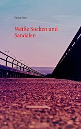 Weiße Socken und Sandalen